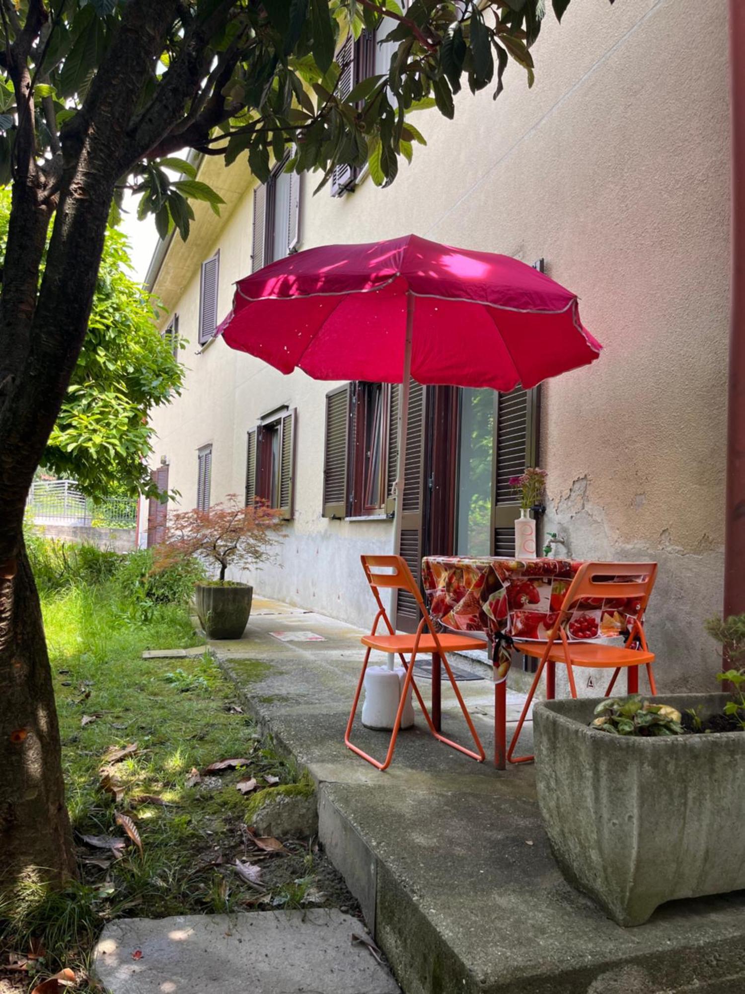 Il Cortile Como Single & Double Room In Apartment No Hotel Exterior foto