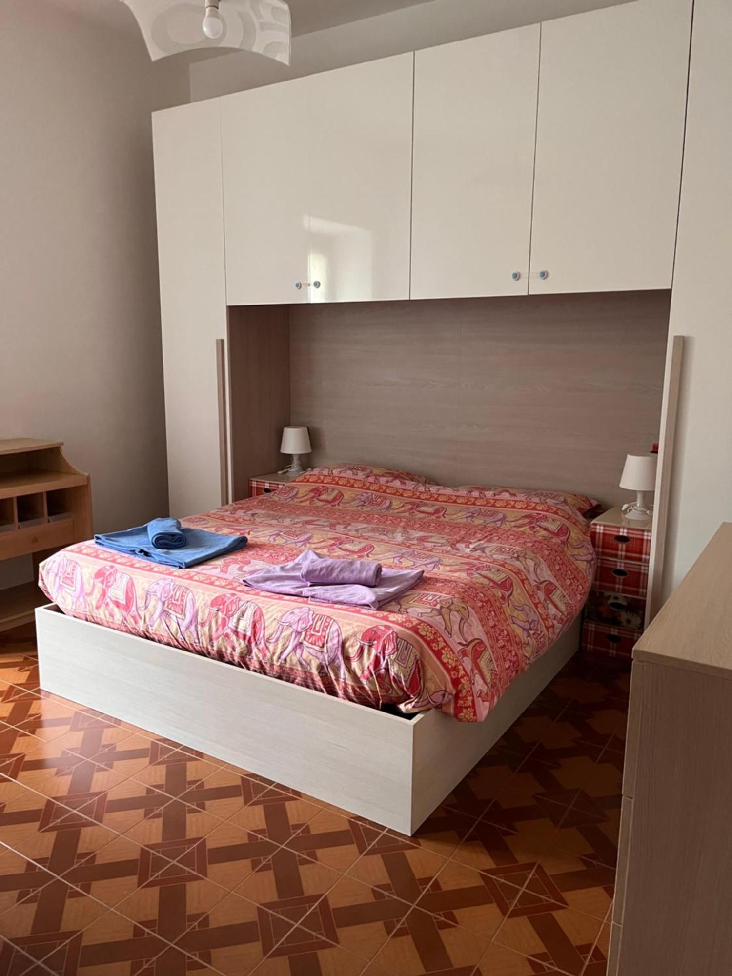 Il Cortile Como Single & Double Room In Apartment No Hotel Exterior foto
